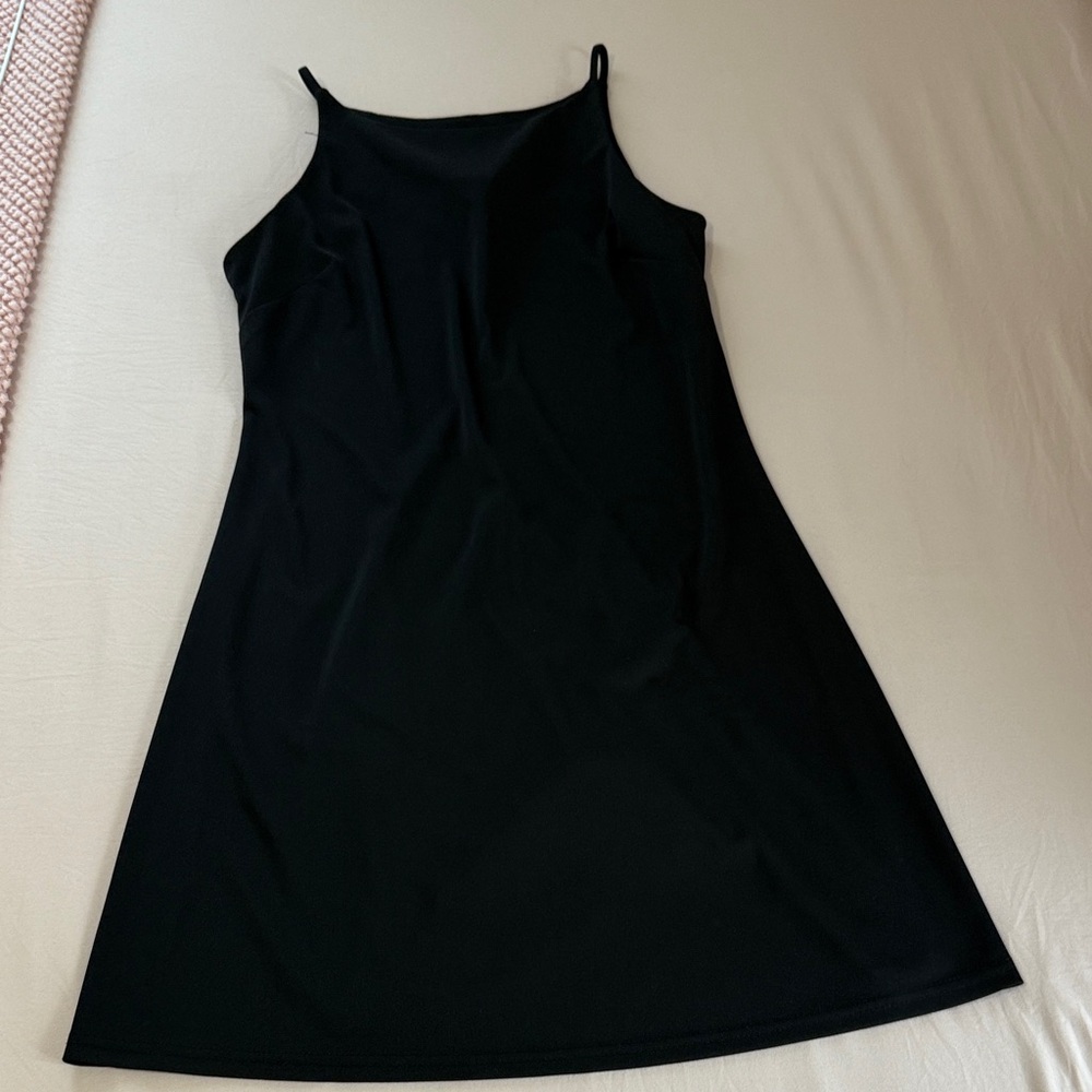 Elegant Black Sleeveless Dress